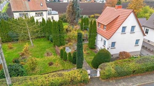Grundstück - Freistehendes Einfamilienhaus mit Wintergarten zum Wohlfühlen- Provisionsfrei für den Käufer!