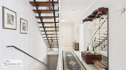 Eingangsbereich - 6 Zimmer Einfamilienhaus zum Kaufen in Greimerath