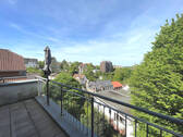 Aussicht vom Balkon - SB. Moderne große 3 ZKB DG-Wohnung am Triller an Berufstätige