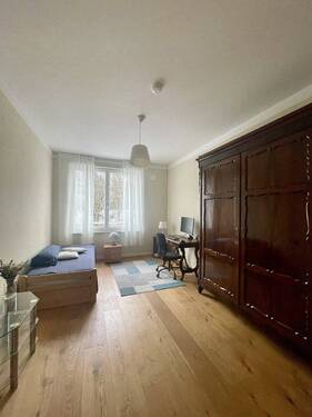 Schlafzimmer 1 - 