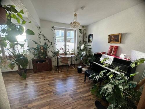 Wohn- und Esszimmer (EG) - 