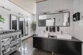 P1183959 - 