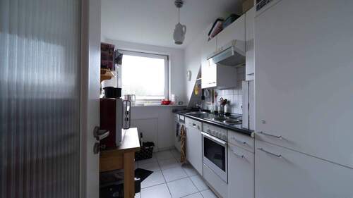 Küche mit EBK WHG OG - 