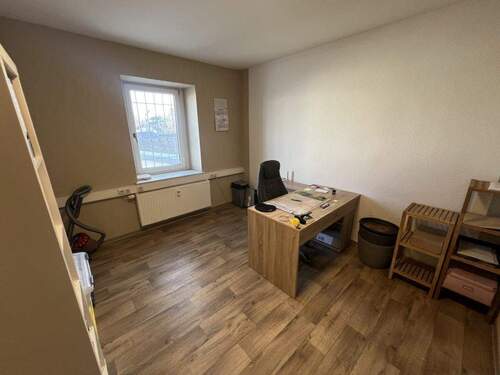 kleiner Büroraum - Büro in Riesa zur Miete
