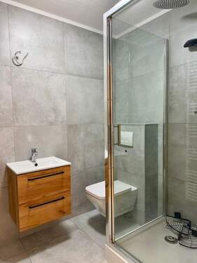 Modernes Badezimmer - 