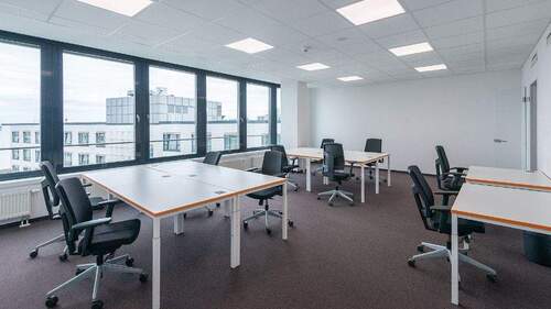Großes Büro - 
