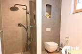 Gäste-Bad mit Dusche - 