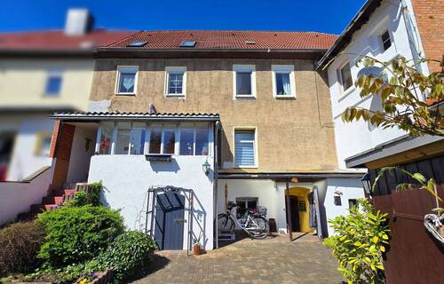 Gartenansicht - Mehrfamilienhaus, Wohnhaus mit 290,00 m&sup2; in Gröbzig zum Kaufen