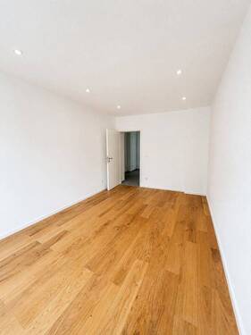 Bild 3 - 3 Zimmer Etagenwohnung in Köln