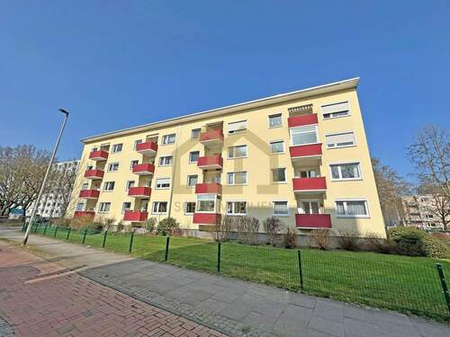 Bild 2 - 3 Zimmer Etagenwohnung zum Kaufen in Bremen