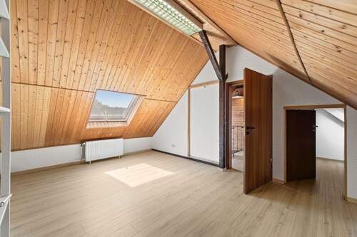 Ausgebauter Spitzboden - 