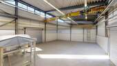 Buro-mit-Industiehalle-in-bester-Lage-und-Verkehrsanbindung-zur-Schweiz-Staircase-Defurnished - 
