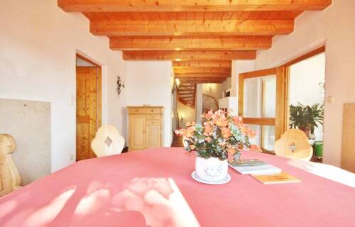 Essbereich mit Blick zur Diele (EG) - 
