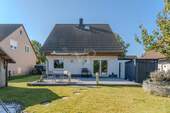 Haus vom Garten - 