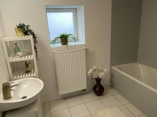 Haus 28: Badezimmer EG - 