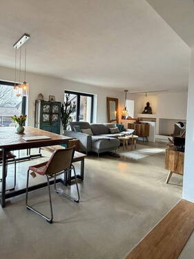 Wohn/Esszimmer 1 Einheit s/o - 