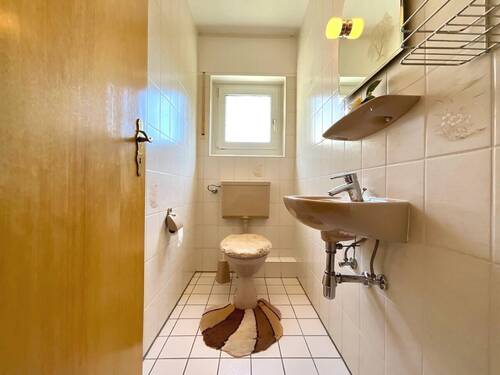 WC - 