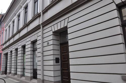 Hausfront - 2 Zimmer Etagenwohnung zum Kaufen in Neuss