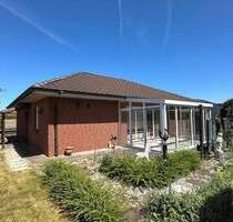 Gepflegter Bungalow mit Wintergarten und Carport - Klein Gladebrügge