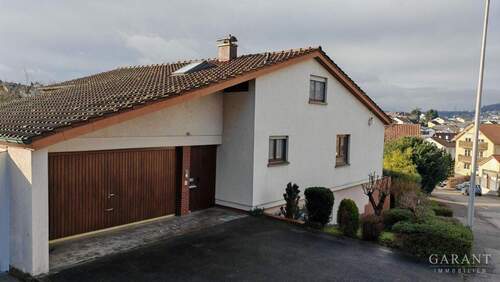 Hausansicht03 - 7 Zimmer Einfamilienhaus in Niefern Öschelbronn