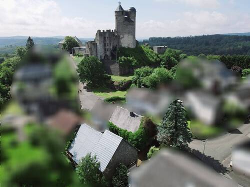 Drohne Rückseite+Burg - 