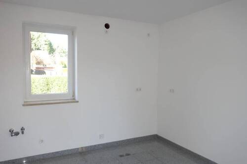 Küche.JPG - 2 Zimmer Etagenwohnung zur Miete in Straubing
