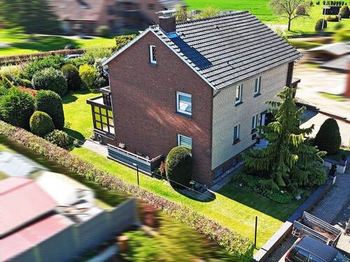 Außenansicht - 6 Zimmer Einfamilienhaus zum Kaufen in Hille