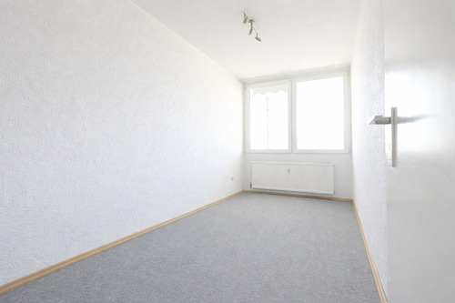 Kinderzimmer KI leer - 3 Zimmer Etagenwohnung zum Kaufen in Duisburg