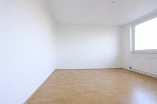 Schlafzimmer KI leer - 3 Zimmer Etagenwohnung in Duisburg