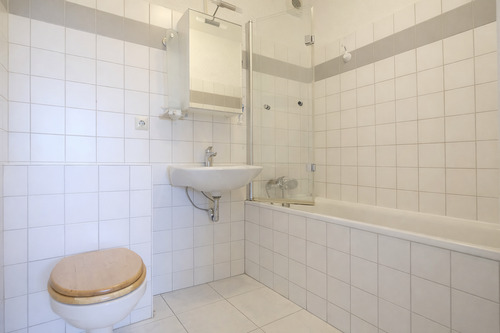 Badezimmer KI leer - 