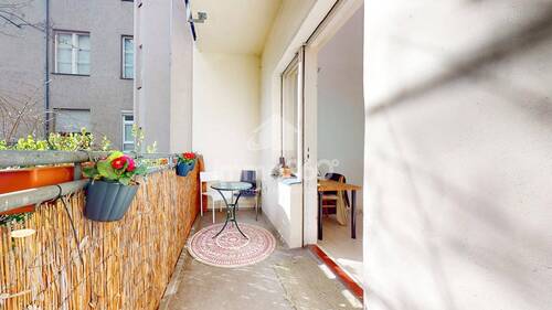 Balkon - Etagenwohnung mit 51,10 m&sup2; in Berlin zum Kaufen