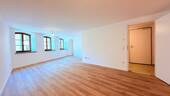 Wohnbereich I - 2 Zimmer Etagenwohnung in Kraiburg a.Inn