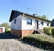 Direkt einziehen! Freistehendes Einfamilienhaus mit großzügigem Grundstück in Herborn