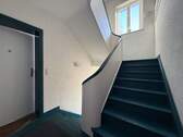 Treppenhaus - Etagenwohnung mit 85,00 m&sup2; in Krefeld zum Kaufen