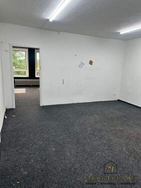 PHOTO-2025-05-30-13-33-30 - Büro mit 142,00 m&sup2; in Essen / Altendorf zur Miete