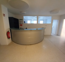 PROVISIONSFREI für Mieter*in: Barrierefreie EG-Praxis-Büroräume Adlershof nahe S-Bahnhof - Berlin