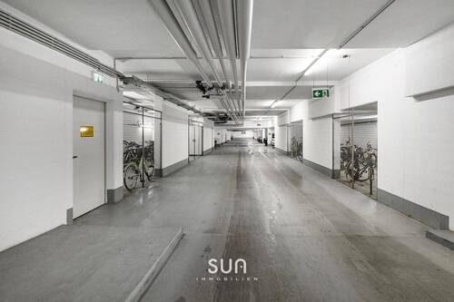 TIEFGARAGE - 