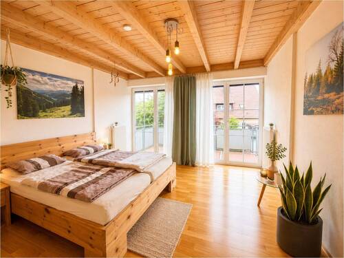 DG Schlafzimmer mit Balkon - 