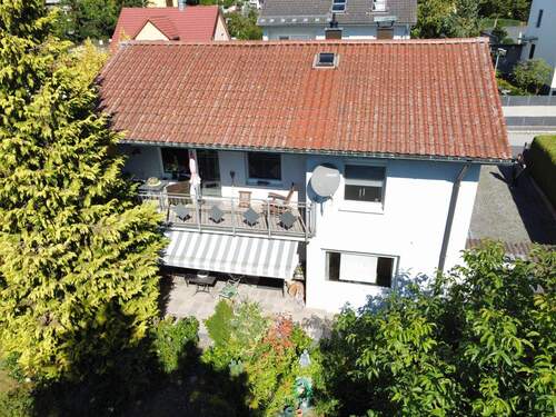 Ansicht Drohne - 4 Zimmer Einfamilienhaus zum Kaufen in Amberg