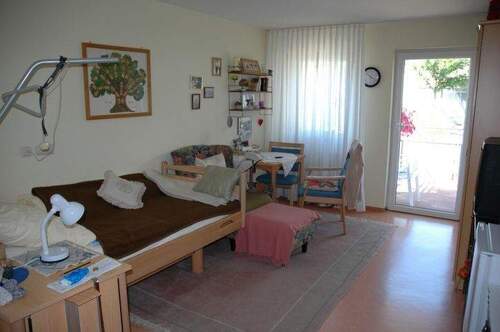 Beispiel Zimmer - 1 Zimmer Etagenwohnung zum Kaufen in Bad Mergentheim