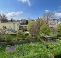 Einziehen, fertig, los...Moderne, gerade renovierte 3 - Zimmer-Wohnung in Nähe zum Park, Einbauküche gegen Aufpreis möglich - Zwickau Pölbitz