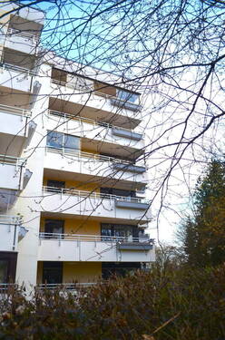 die oberste Wohnung - 2 Zimmer Penthouse Wohnung in Baldham bei München zu verkaufen