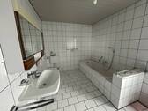 Erdgeschoss - Bad - 