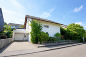 Frontansicht - 7 Zimmer Mehrfamilienhaus, Wohnhaus zum Kaufen in Hagen