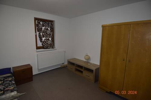 Zimmer OG - WG Zimmer ca. 15 m² besonders für Fernfahrer geeignet!!!