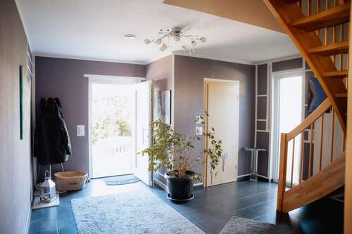 19 - Portrait-19.jpg - 