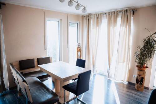 2 - Portrait-2.jpg - Einfamilienhaus mit 114,00 m&sup2; in Zellingen zum Kaufen