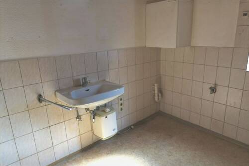 Zimmer OG (ehemaliges Bad) - 