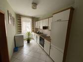 Küche EG Wohnung Haupthaus - 1 Zimmer Mehrfamilienhaus, Wohnhaus zum Kaufen in Hammelburg