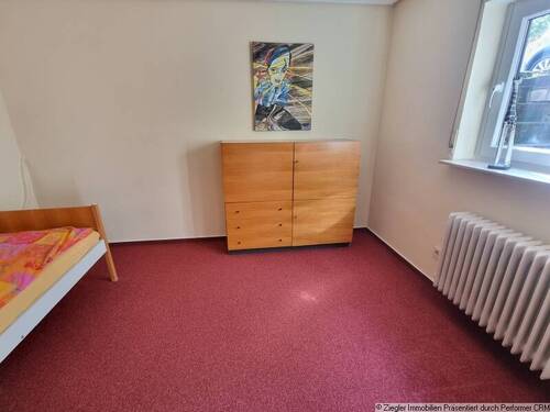 25b UG Zimmer 6 B - 